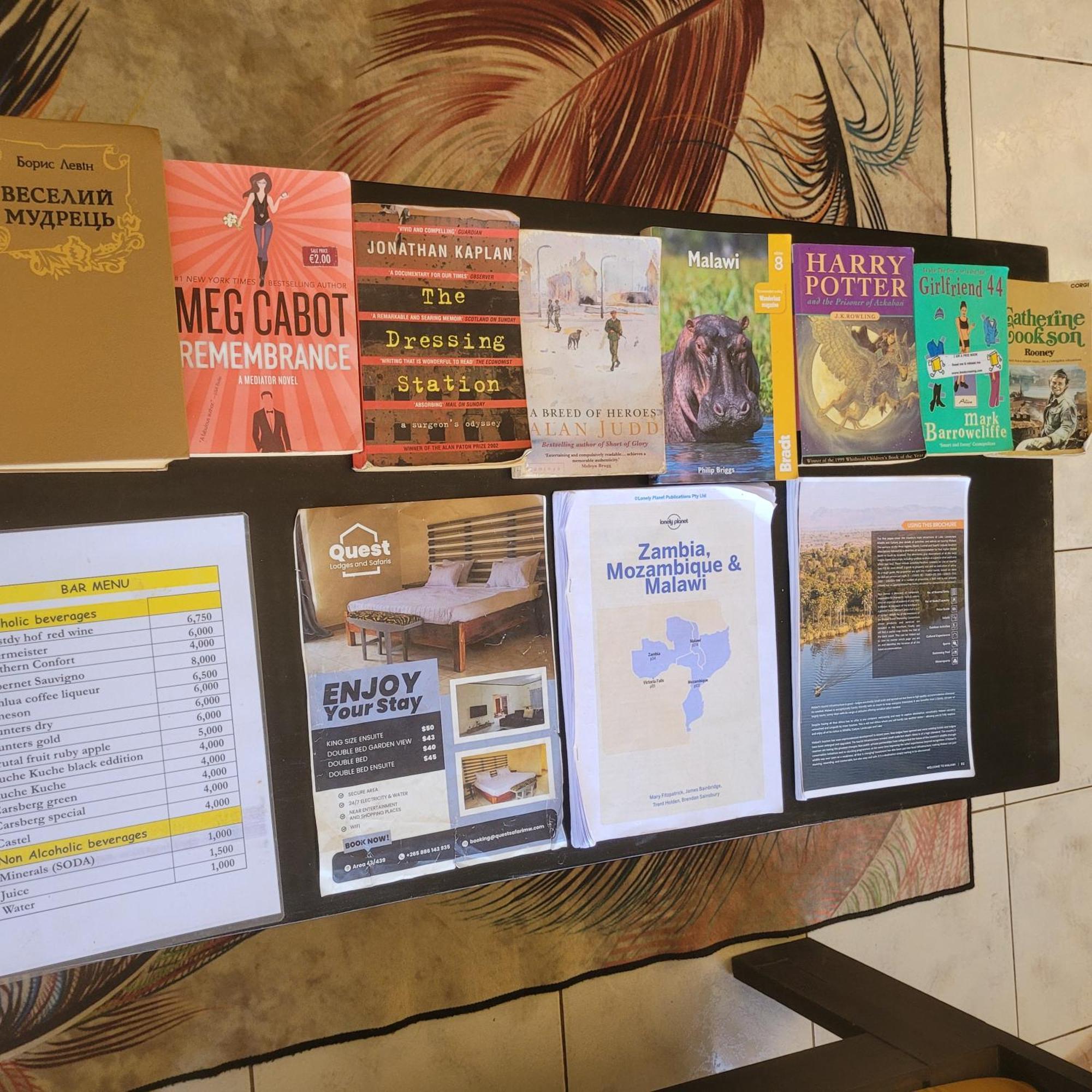 Quest Bed & Breakfast Lilongwe Bagian luar foto